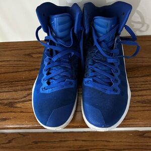 Nike Hyperdunk 2016